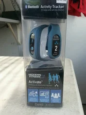 Modern Fitness Bluetooth Activity Tracker